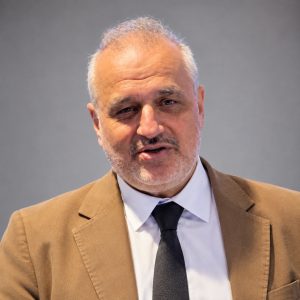 Foto de disertante Dr. Antonio Scuteri